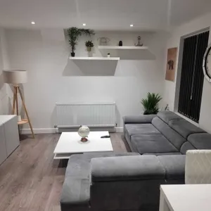 Image of Charming 4-bed House in Enfield North London