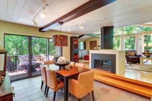 Image of Woodsy Mountain Home Escape Walk to Marina!