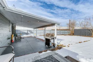 Image of Covered Patio, Gas Grill & Yard: Sheridan Home!