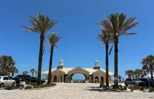 Image of Georgian Inn Beach Club