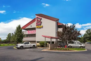 Image of Red Roof Inn PLUS+ Nashville Airport