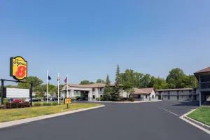 Image of Super 8 by Wyndham Marysville/Port Huron Area