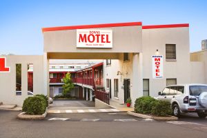 Image of Downs Motel