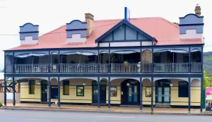 Image of Commercial Hotel Wallerawang