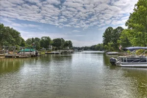 Image of Shades of Summer by Avantstay Gazebo Dock View