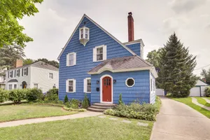 Image of Charming South Bend Retreat about 1 Mi to Notre Dame!