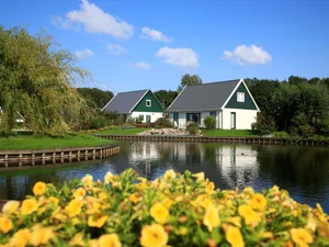 Image of Detached Villa With Washing Machine, Around a Lake Area