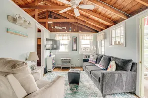Image of Rockport Cottage w/ Patio - Steps to Beach!