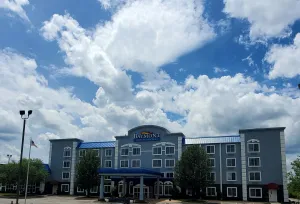 Image of Baymont by Wyndham Ft. Leonard/Saint Robert