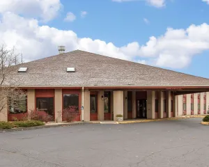 Image of Quality Inn Macomb near University Area
