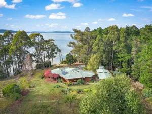Image of Blissful Birchs Bay - Gorgeous 3 Bedroom House