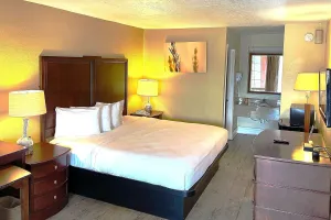 Image of Days Inn by Wyndham Fort Walton Beach