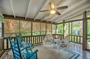 Image of Pet-Friendly Natchez Home Walk to Downtown!