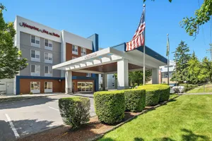Image of Hampton Inn & Suites Seattle-North/Lynnwood
