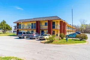 Image of Castle Inn & Suites By OYO Chickasha