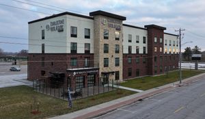 Image of Cobblestone Hotel & Suites - Ottumwa