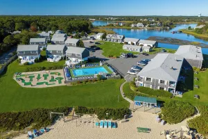 Image of Green Harbor Resort