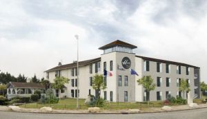 Image of Hotel Wood Inn Bordeaux Aéroport