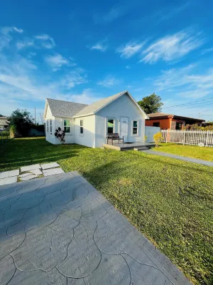 Image of Miami House