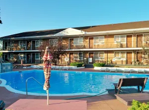 Image of Budget Host East End Hotel in Riverhead