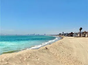 Image of Steps to Beach & Alamitos Bay on LB Peninsula