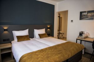 Image of Hotel et le Cafe de Paris