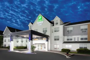 Image of Holiday Inn Express & Suites Port Washington by IHG