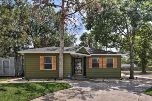 Image of Stylish Home - Walk to Texas Tech University!