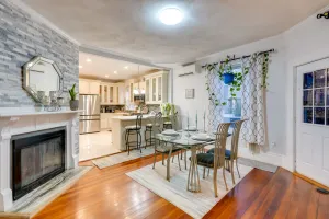 Image of Pet-friendly Salem Apartment w/ Shared Deck!