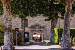 Image of Chateau des Ducs de Joueuse, BW Signature Collection