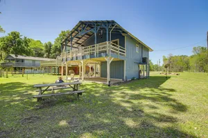 Image of Trinity River Cottage with Deck and Water Views