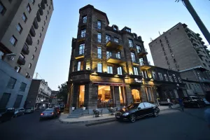 Image of Boulevard Hotel