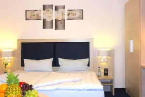 Image of Hotel Altenwerder Hof