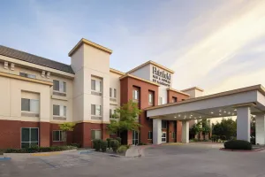 Image of Fairfield Inn & Suites by Marriott Visalia Tulare