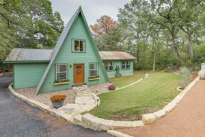 Image of A-frame Cottage w/ Deck ~ 5 Mi to Lake Bastrop!