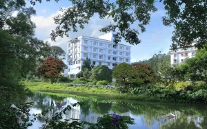 Image of Grand Plaza