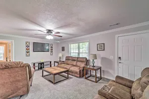 Image of Charming Retreat Less Than 2 Mi to Cranfield Marina!