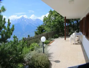Image of Eanta Sunny & Mountain Chalet 10 Pers