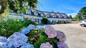 Image of Hôtel Restaurant La Voile Bleue