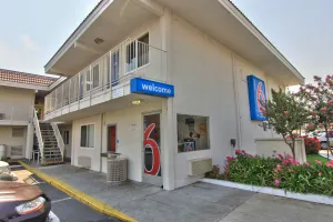 Image of Motel 6-Sacramento, CA - Old Sacramento North