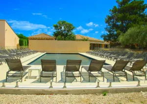 Image of Golden Tulip Avignon Le Paradou