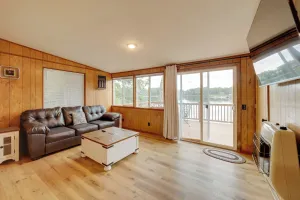 Image of Waterfront Lake Cabin Close to Boating and Fishing!