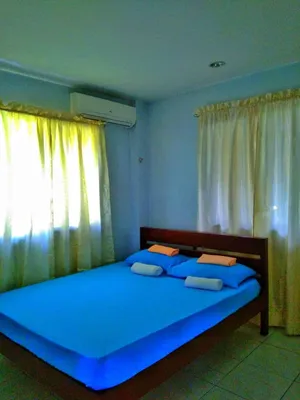 Image of D downhill'Place