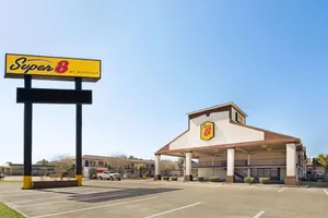 Image of Super 8 by Wyndham Gulfport Biloxi Airport