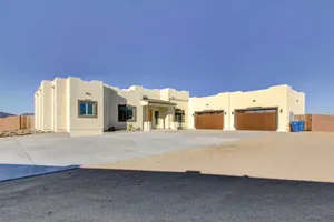 Image of Oasis-like Phoenix Home w/ Private Outdoor Pool!