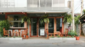 Image of Oon Poshtel x Cafe