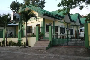 Image of Tourista's Place