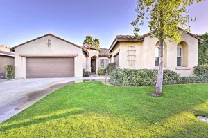 Image of Indian Palms Resort Home with Yard and Community Perks