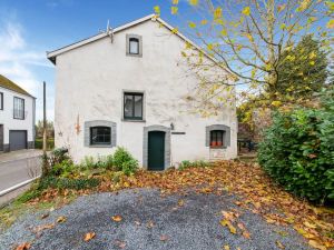 Image of Cosy Holiday Home in Cherain near Forest