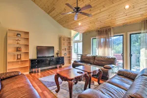 Image of Pine Mountain Club Home with Beautiful View!
